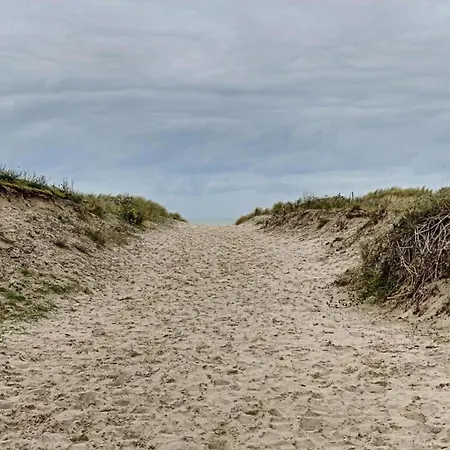 On Belgian Coast With Sea View, Cleaning Included Appartement